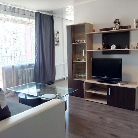 L.E.C. Travel Apartments Вентспилс Екстериор снимка